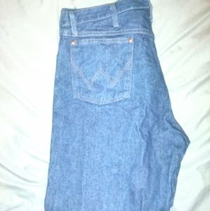 Wrangler men's 38 x 30 NWOT jeans